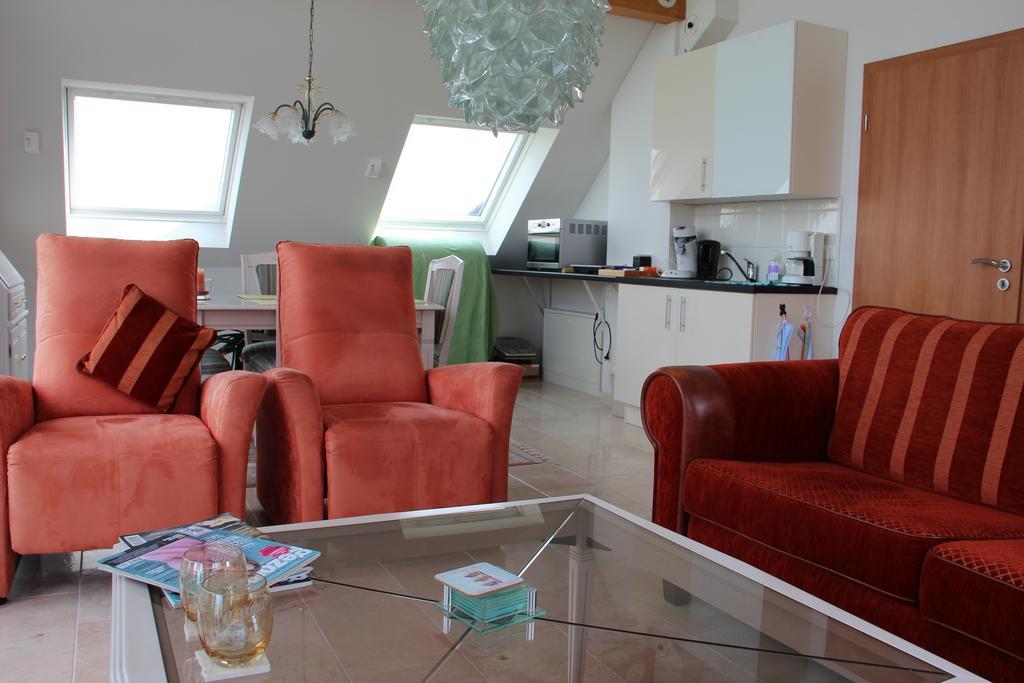 Haus Rheinblick Bed and Breakfast Grieth Buitenkant foto
